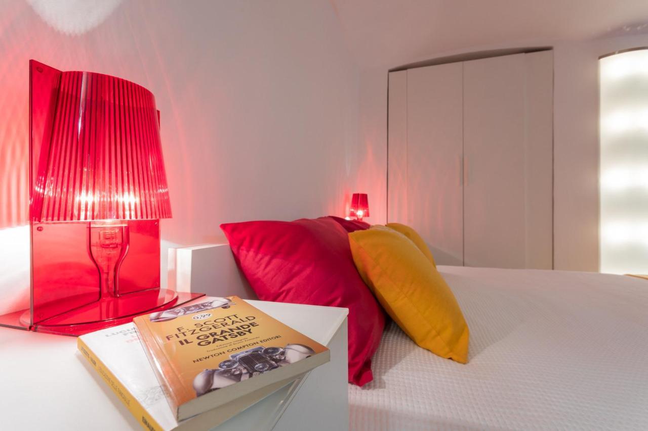 Red Studio Near Porta Nuova By Wonderful Italy トリノ エクステリア 写真